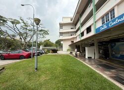 Mayflower Shopping & Food Centre (D20), Shop House #568255131